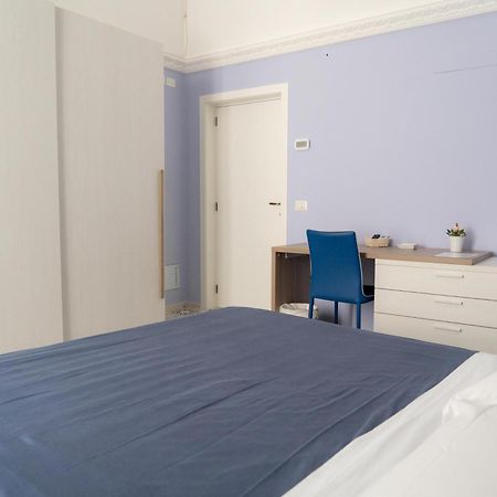 Le tre rondini Hotell Barletta Eksteriør bilde